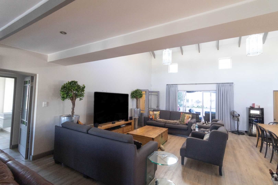 4 Bedroom Property for Sale in Onrus Western Cape